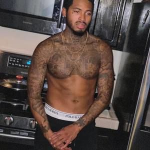 Meet your Posher, Deshun